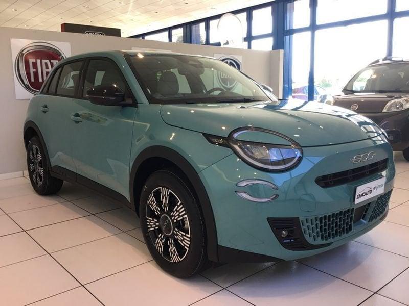 FIAT 600 600 Hybrid 145 CV DCT MHEV Icon MY24 + EXTRA