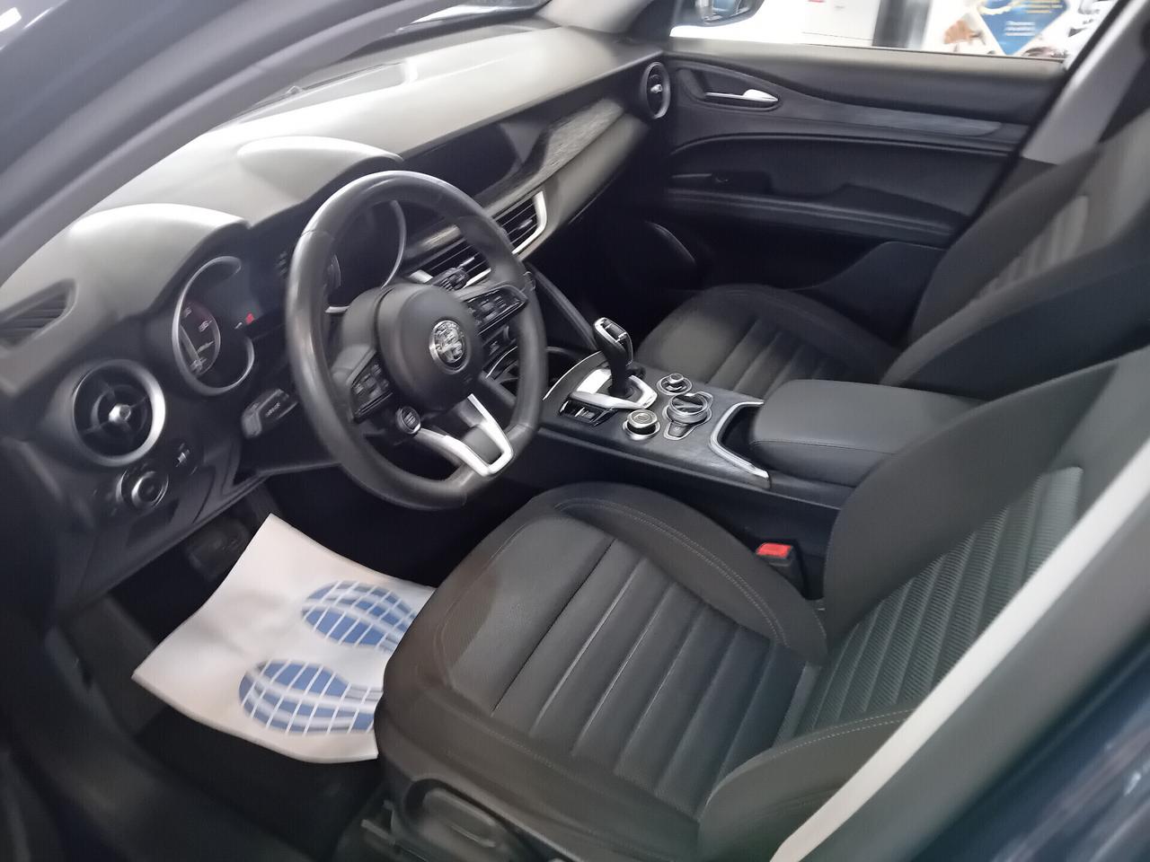 Alfa Romeo Stelvio 2.2 Turbodiesel 190 CV AT8 RWD Business