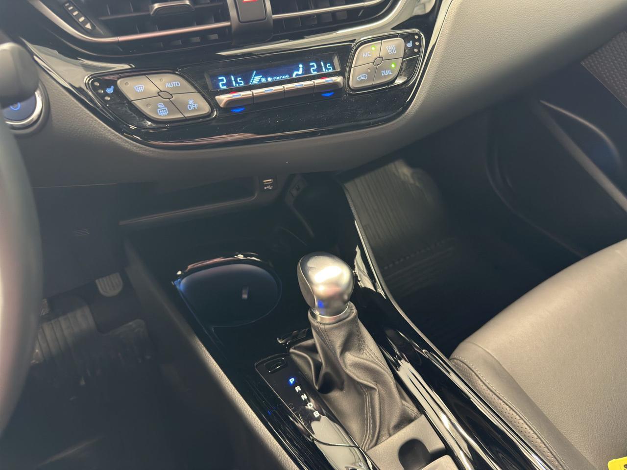 Toyota C-HR 1.8hBlack Edition