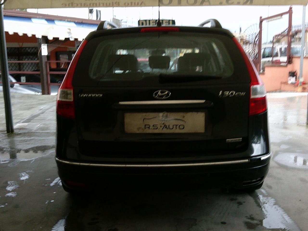 Hyundai i30 SW 1.6 CRDi 115CV FULL09