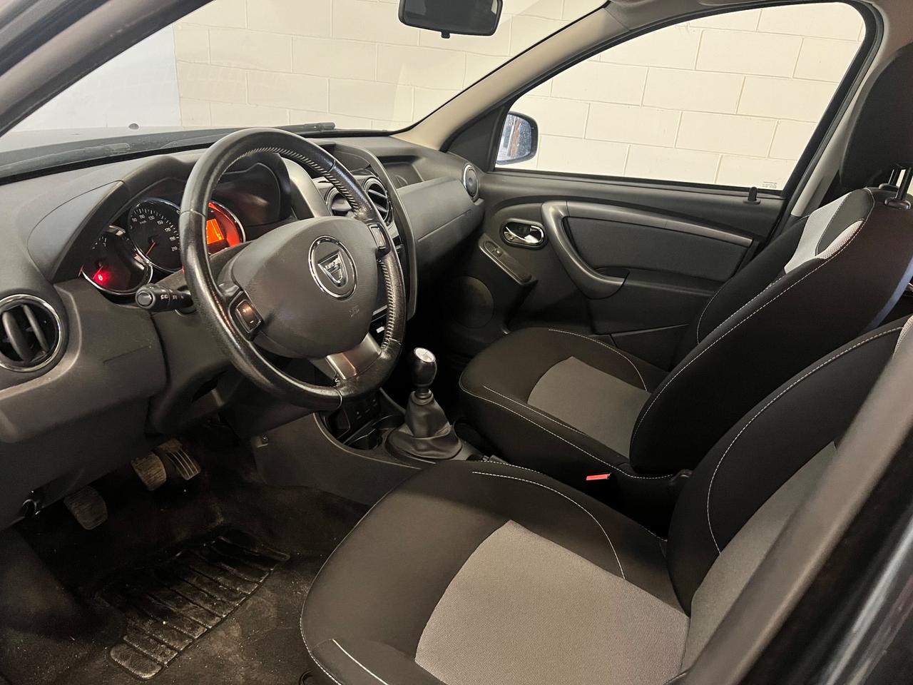 Dacia Duster 1.5 dCi 110CV S&S 4x4 Serie Limitata Black Shadow