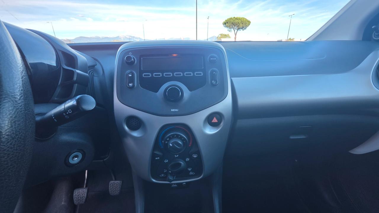 Peugeot 108 Active 1.0 70 CV IDEALE PER NEOPATENTATI