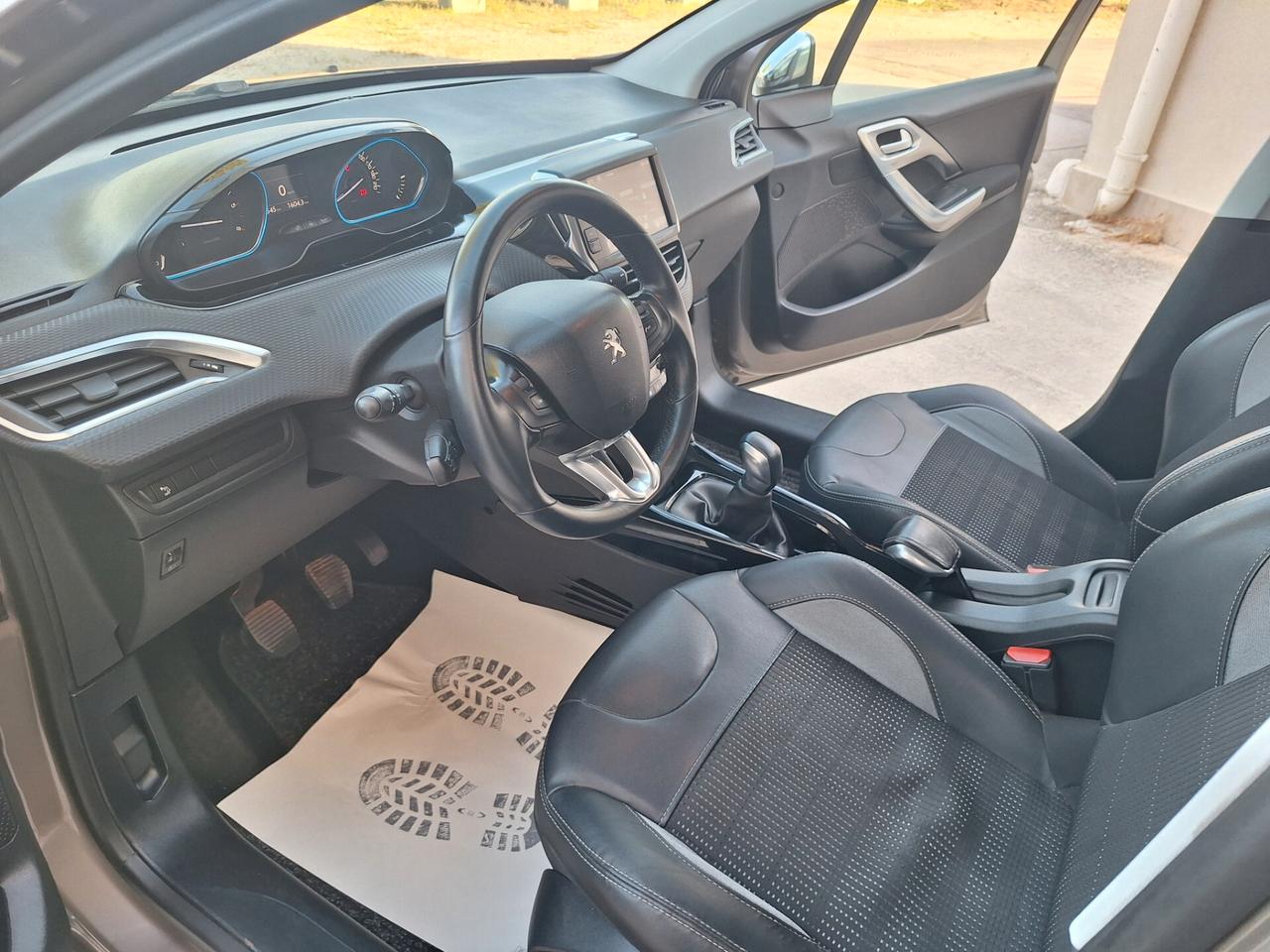 Peugeot 2008 1.6 HDi "Allure" 2016 NAVI PELLE