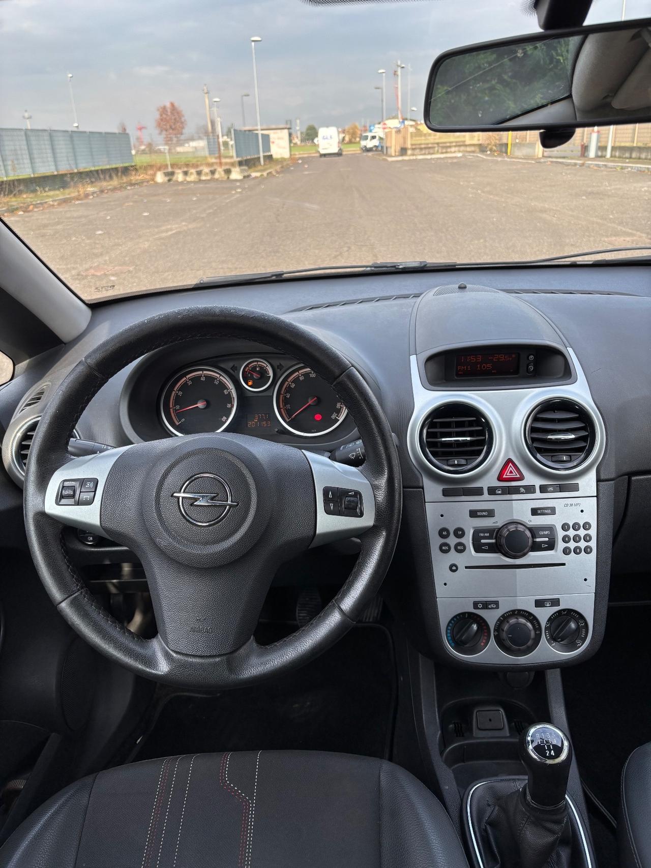 Opel Corsa 1.2 85CV 5 porte GPL-TECH Edition