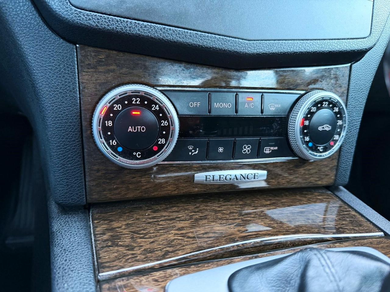 Mercedes Benz C200 Berlina 136CV SOLO 99000KM