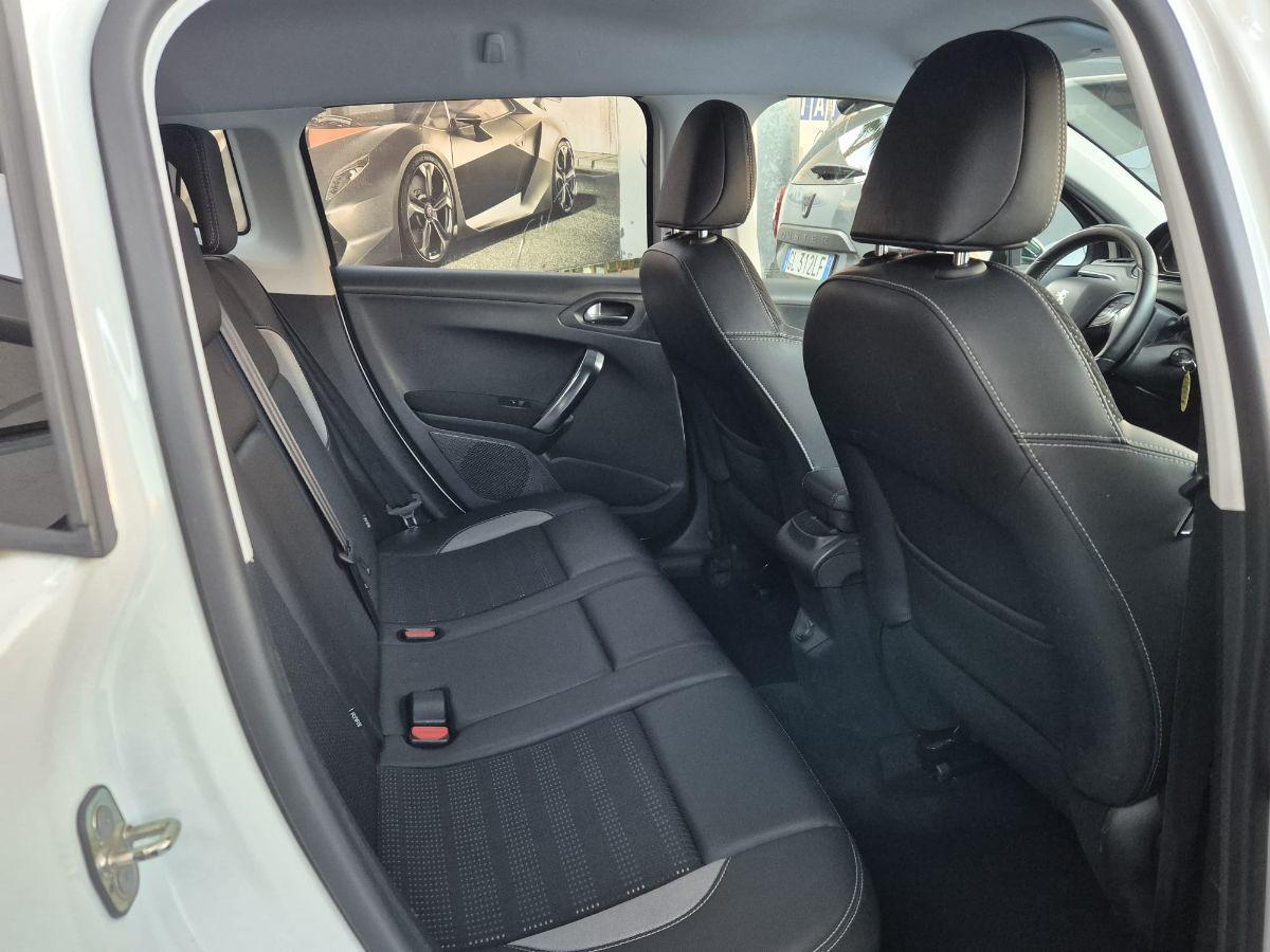 PEUGEOT - 2008 - 1.6 e-HDi 92 CV S&S Allure