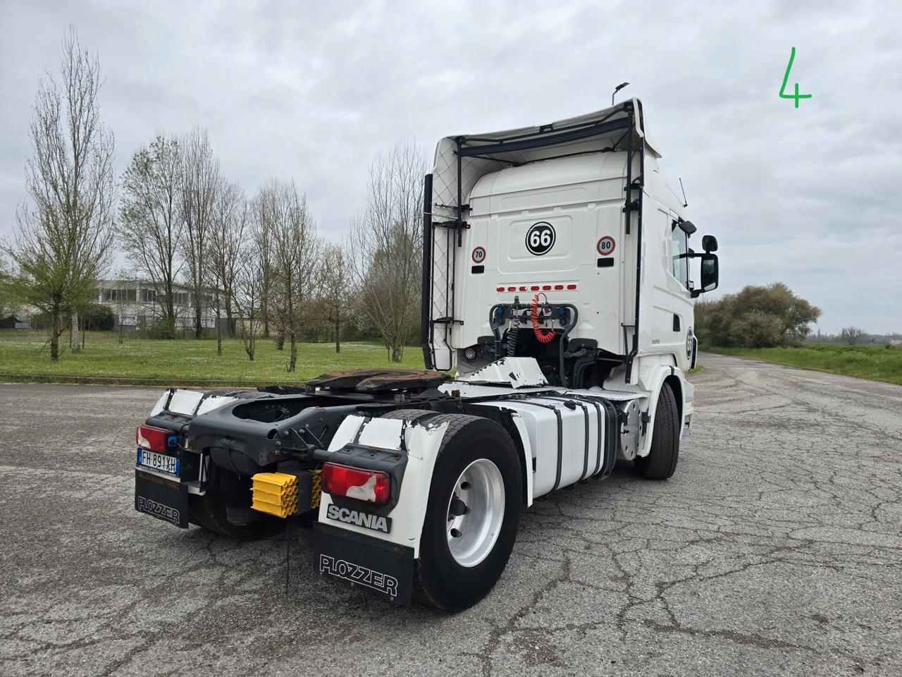 TRATTORE STRADALE SCANIA R420