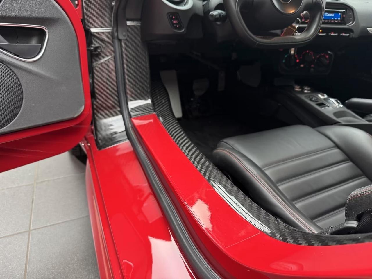 Alfa Romeo 4C 1750 TBi FULL CARBON