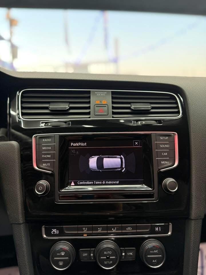 Volkswagen Golf 2.0 TDI DSG 150 CV TETTO . Highline BlueMotion Technology