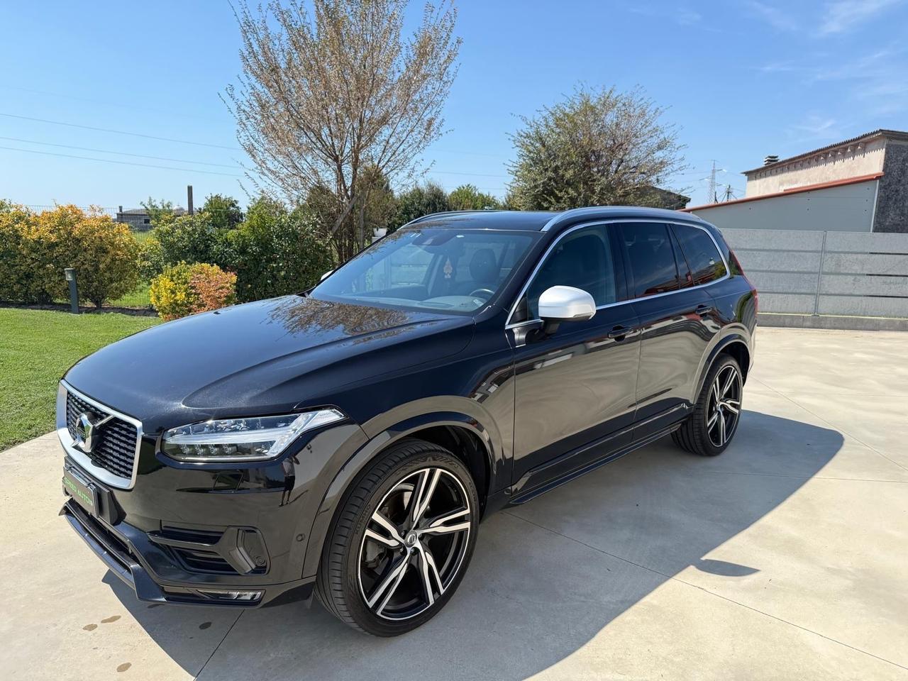 Volvo XC90 D5 AWD R-DESIGN 7 posti