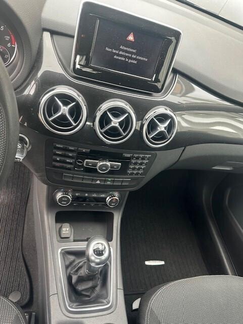 MERCEDES B180 1,8 DIESEL