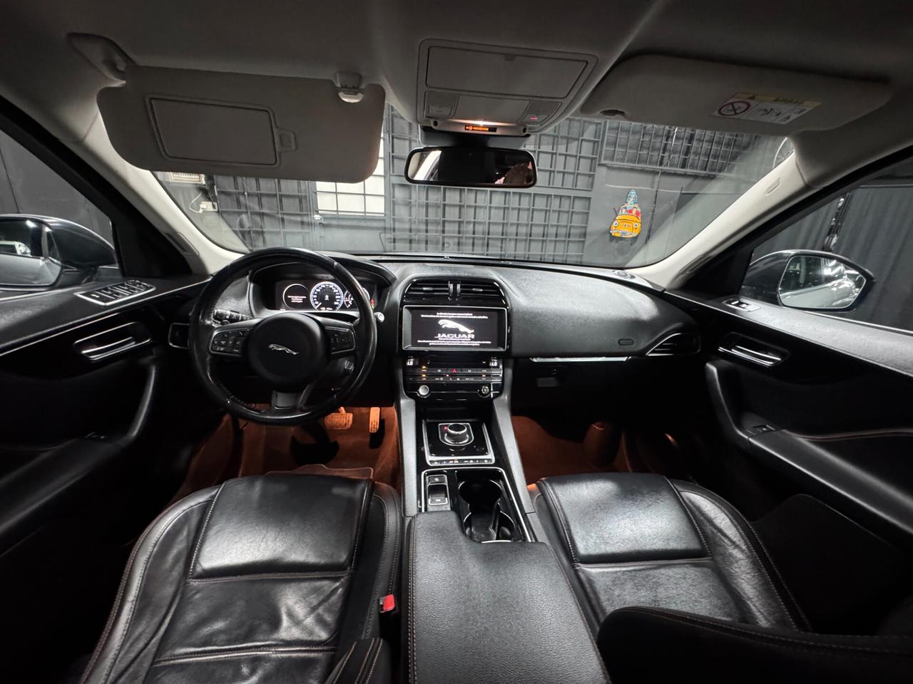 Jaguar F-Pace 2.0 D 180 CV AWD Prestige
