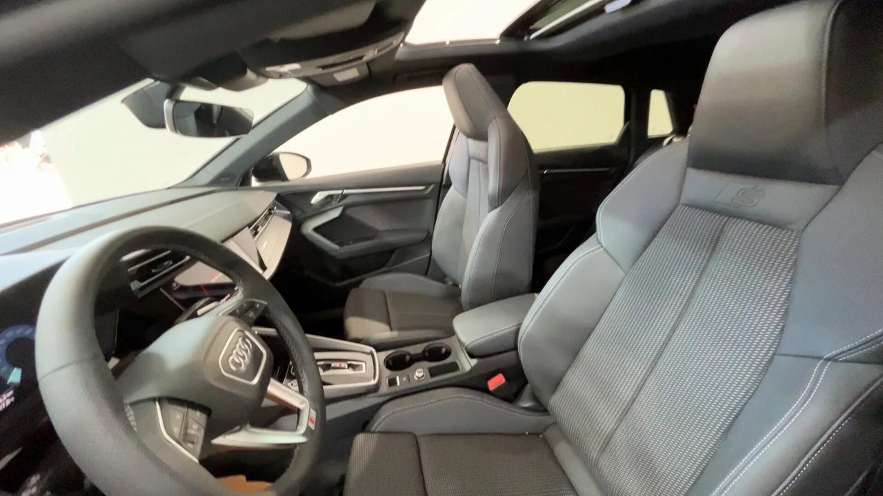 Audi A3 Sportback 2.0 Diesel 150cv TETTO APRIBILE S line S tronic