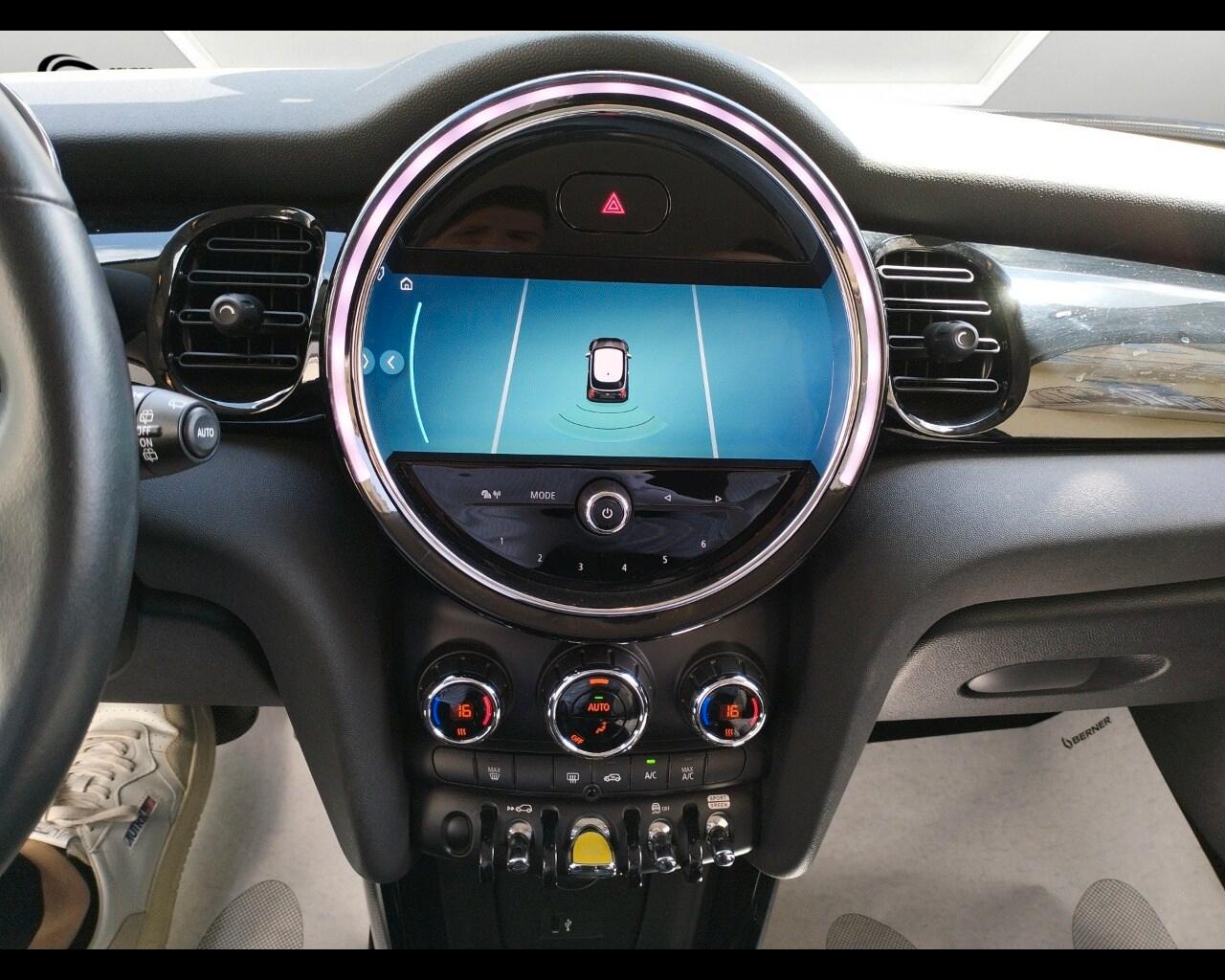 MINI Mini Full El. (F56) Mini Cooper SE Essential