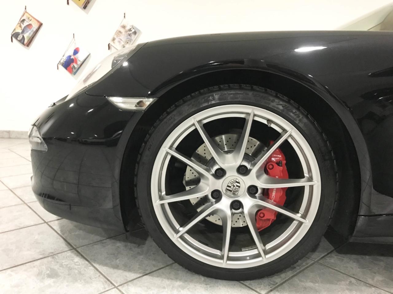 Porsche 911 3.8 Carrera 4S Coupé PDK