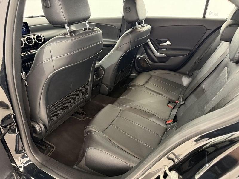 Mercedes-Benz Classe A A 180 d Sport auto