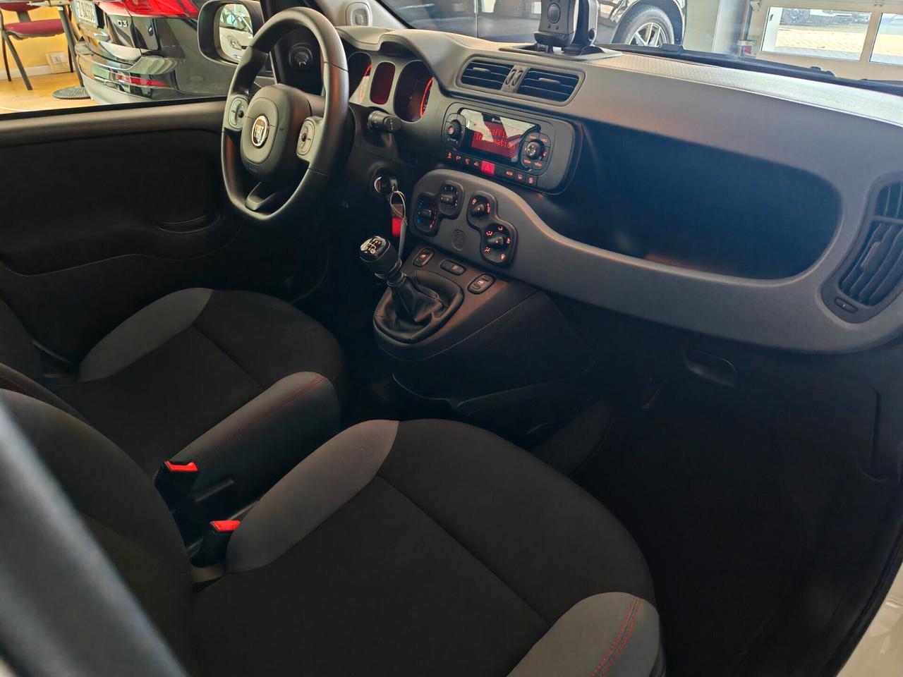 Fiat Panda 1.0 hybrid AUTOCARRO N1 4 POSTI van uniprop