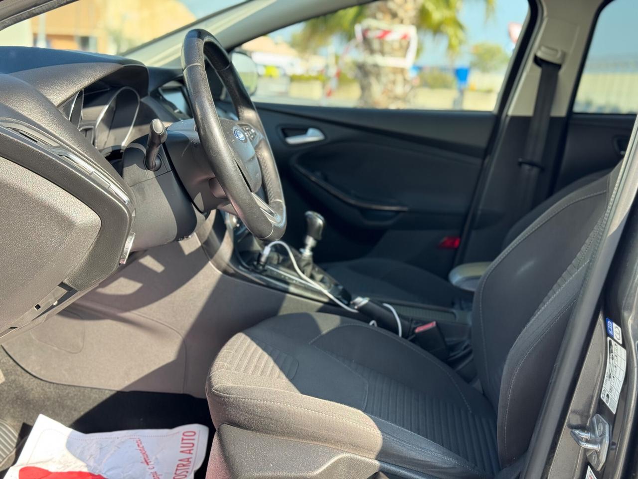 FORD FOCUS BENZINA ECOBOOST 125CV TITANIUM GARANZIA