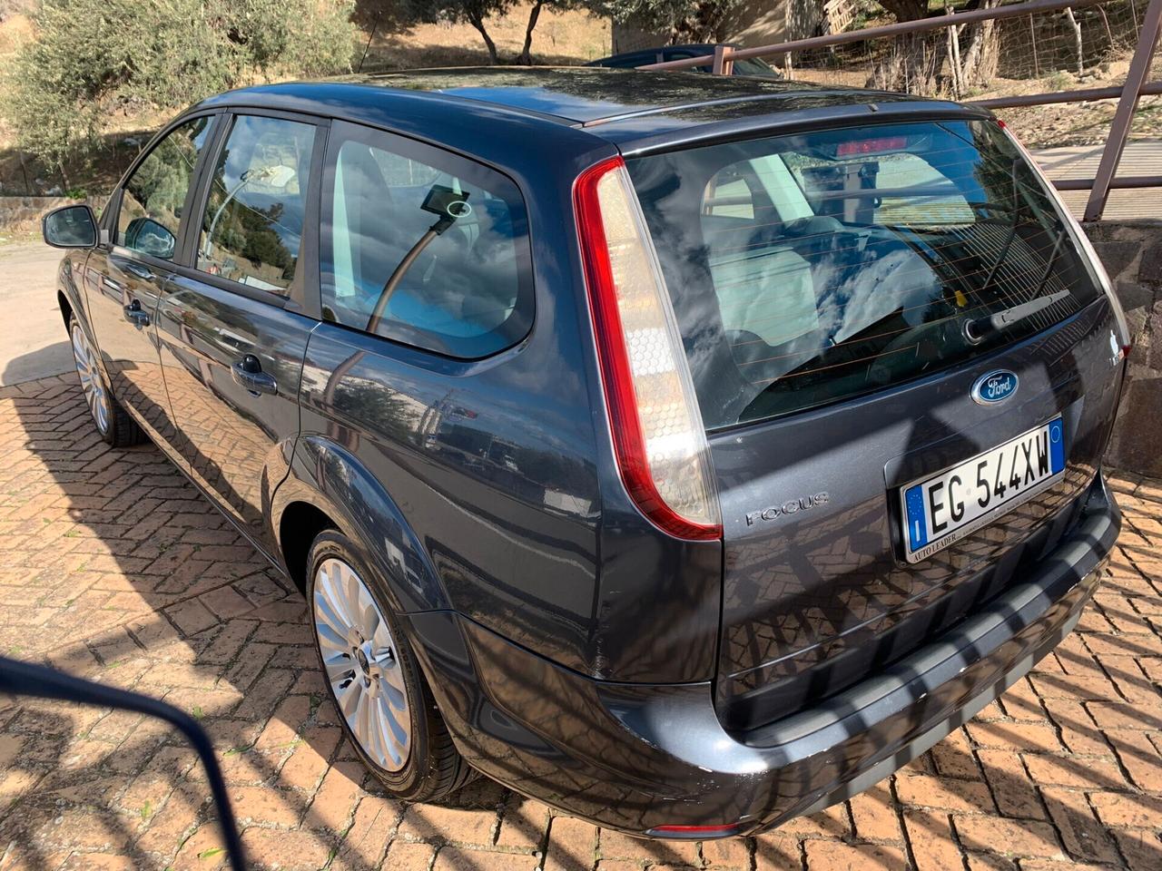 Ford Focus 1.6 TDCi (110CV) SW Tit. DPF