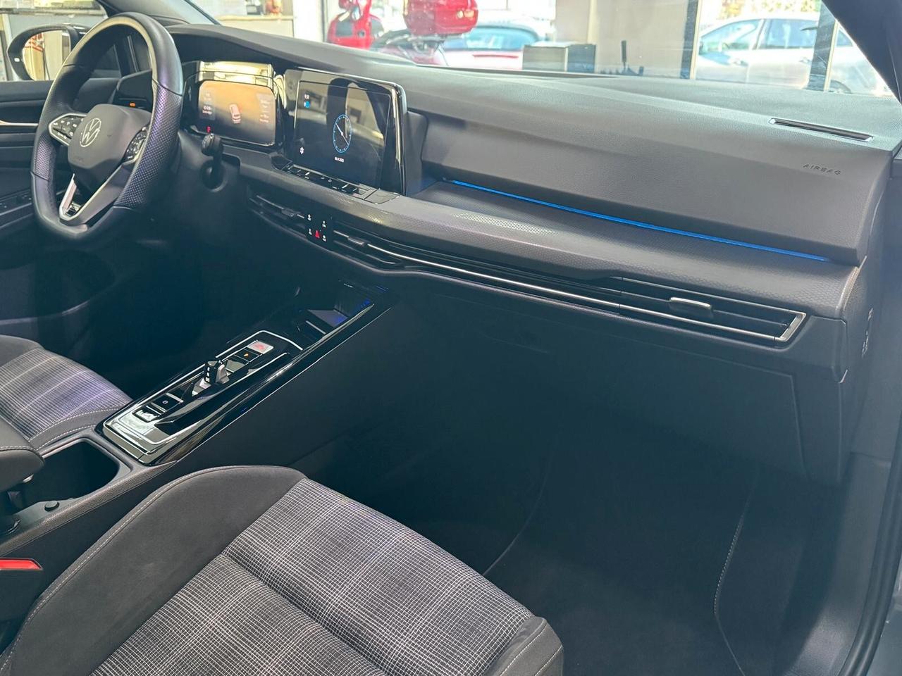 Volkswagen Golf 2.0 TDI GTD DSG PARI AL NUOVO CON SOLI 33.000 KM!!!