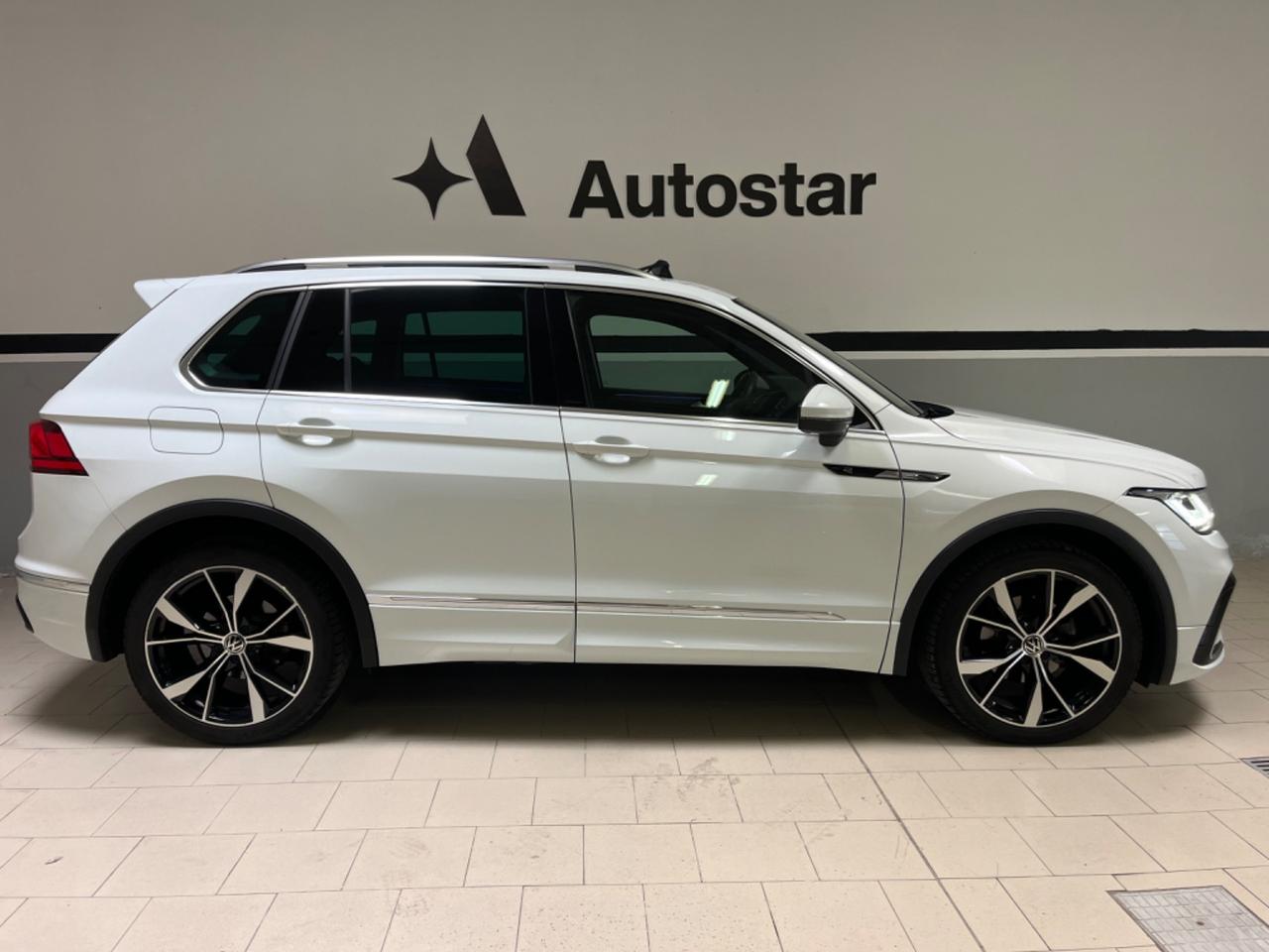 Volkswagen Tiguan 2.0 TDI 150 CV DSG R-Line *tetto