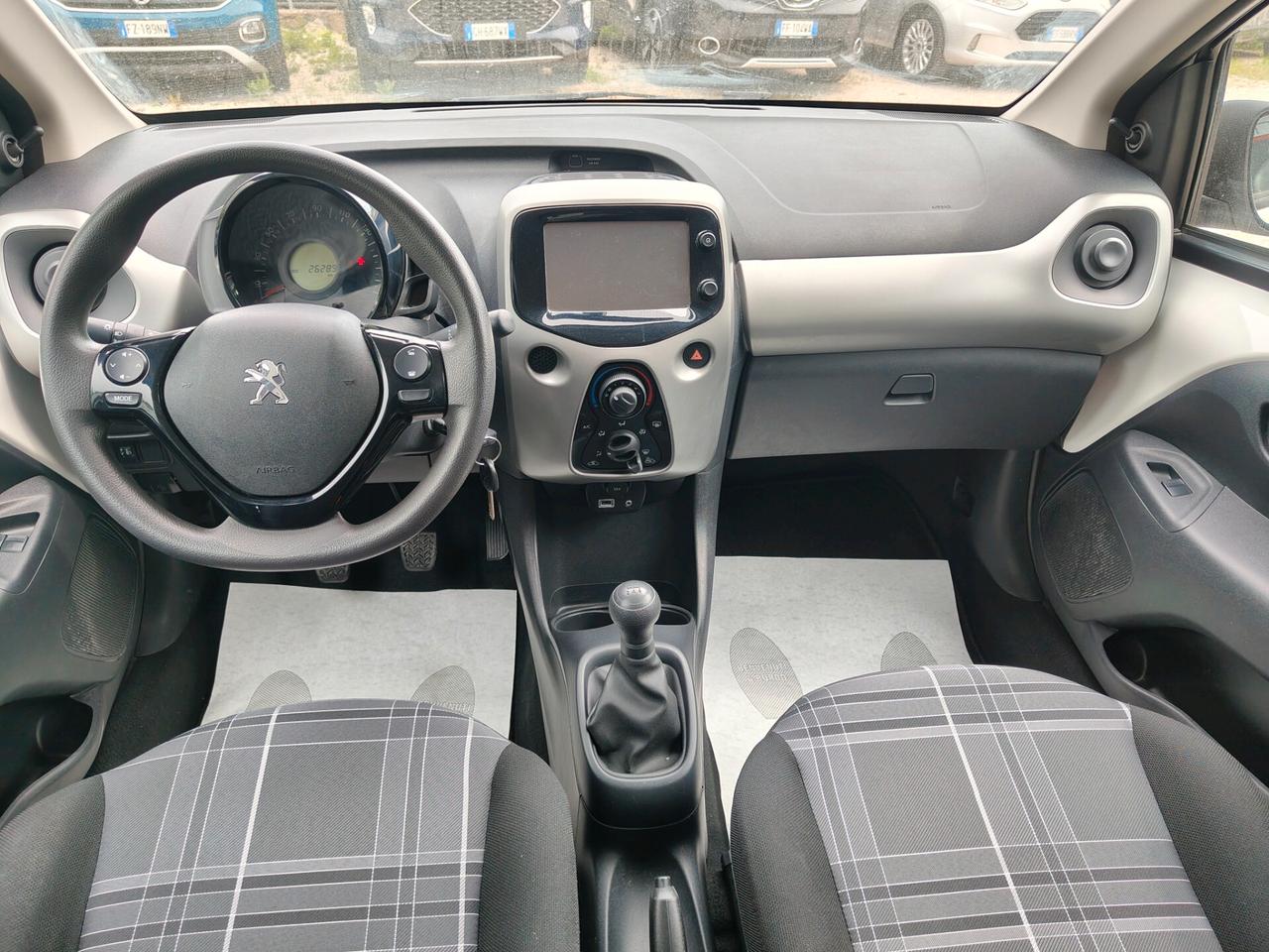 Peugeot 108 VTi 68 5 porte **SOLO 26000KM ** PREZZO REALE