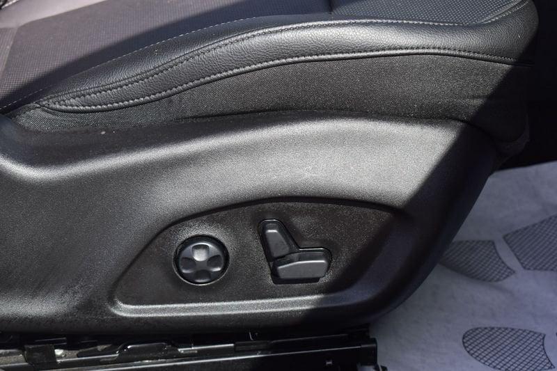 Jeep Compass Compass 1.5 turbo t4 mhev Summit 2wd 130cv dct