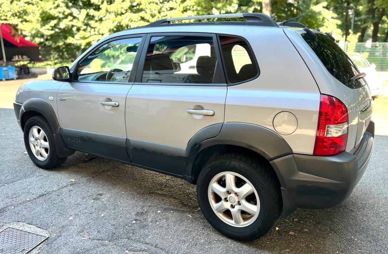 Hyundai Tucson 2.0 benzina 4x4 ok neopatentati