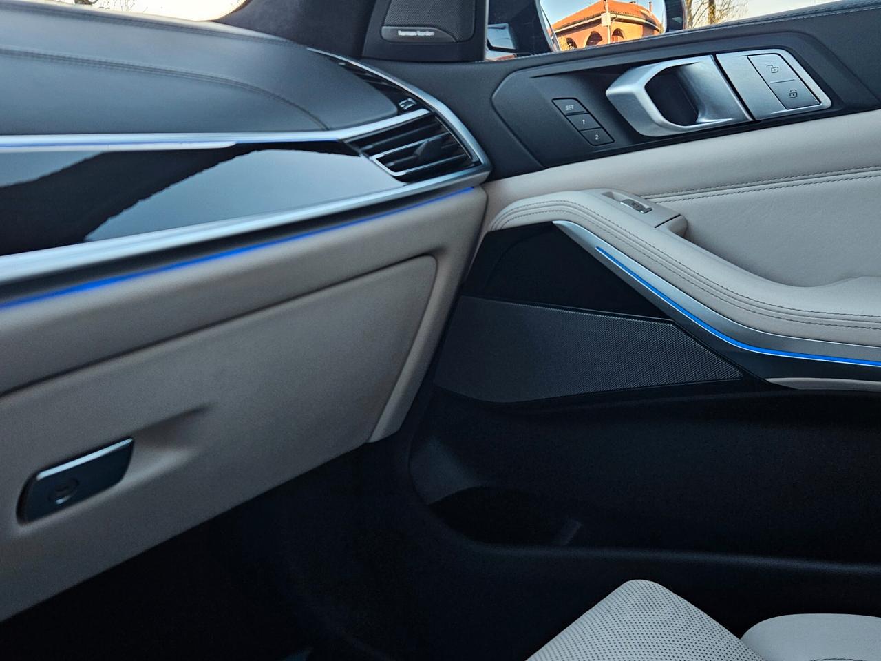 Bmw X7 xDrive30d INDIVIDUAL COMPOSITION 6POSTI