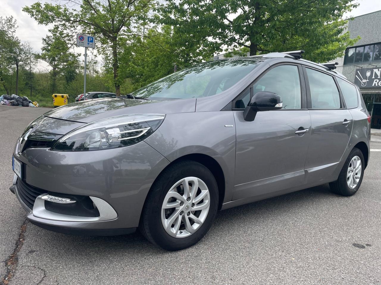 Renault Scenic Scénic 1.5 dCi 110CV Start&Stop*7 posti*Cerchi*Navi*