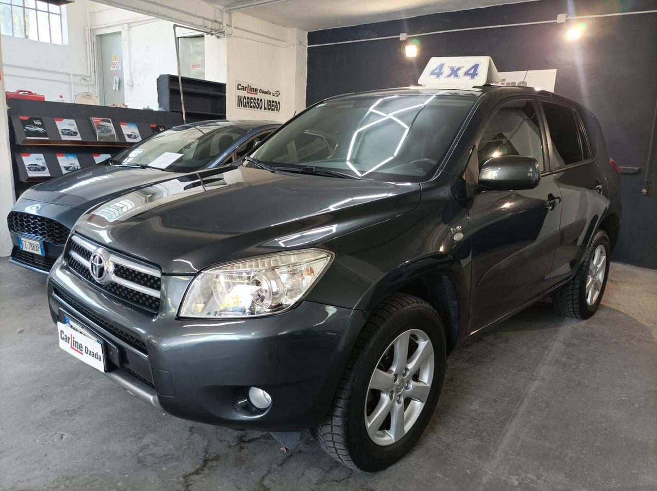 Toyota RAV 4 RAV4 2.2 D-4D 136 CVSOLO 150000KM