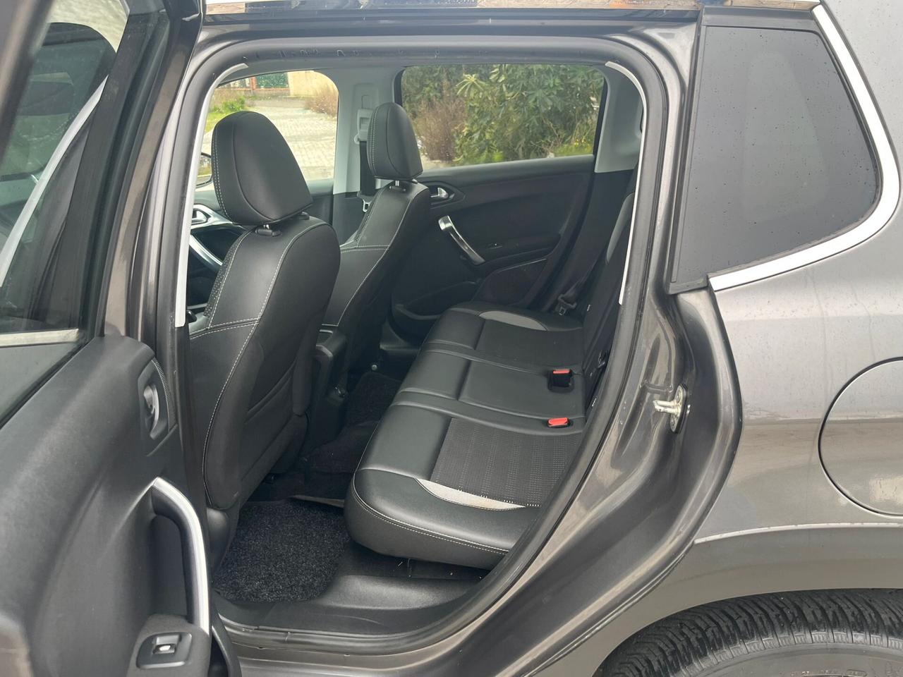 Peugeot 2008 1.6HDI FULLOPTIONAL 2017