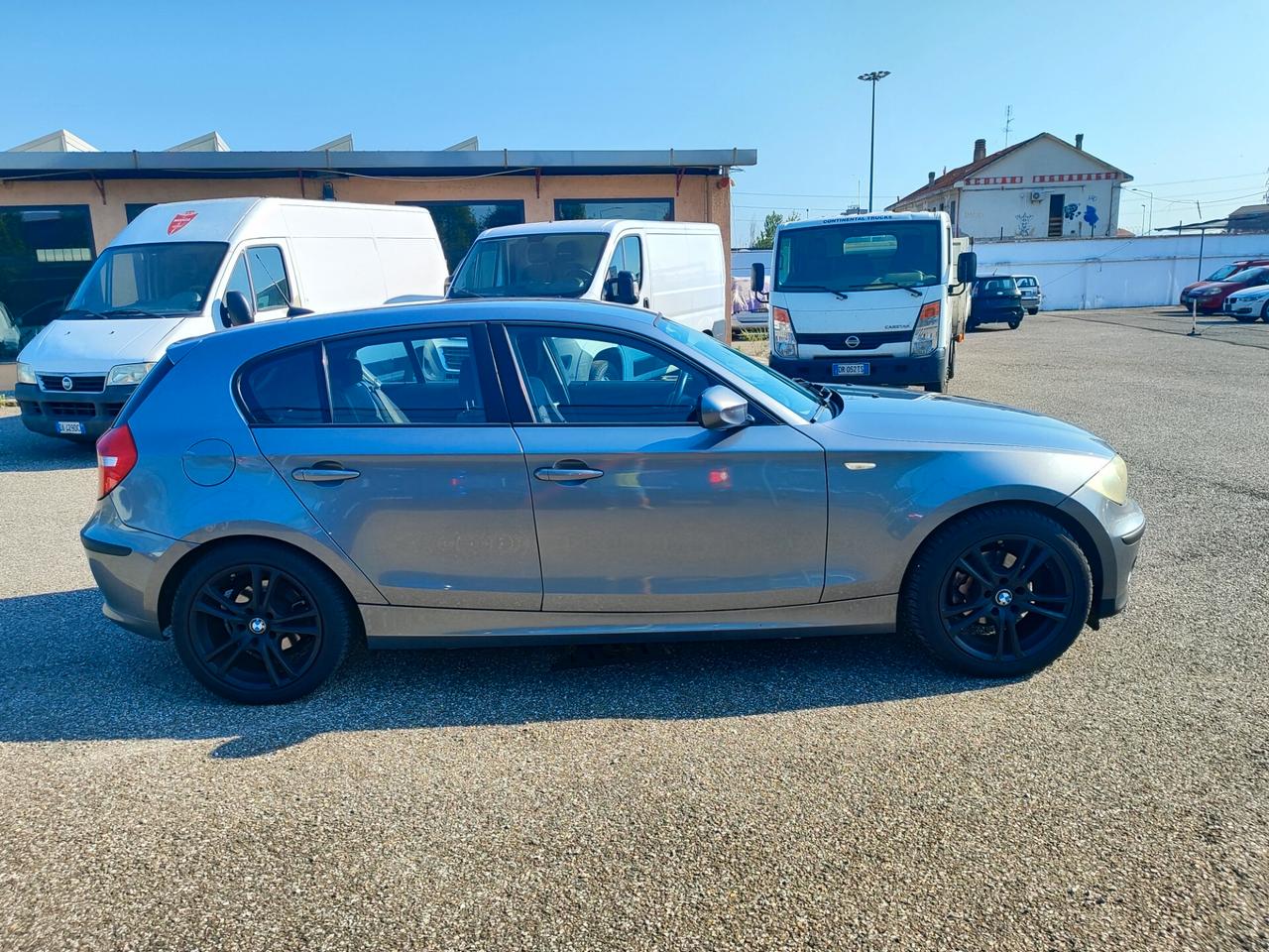 Bmw 116 116i cat 5 porte Attiva