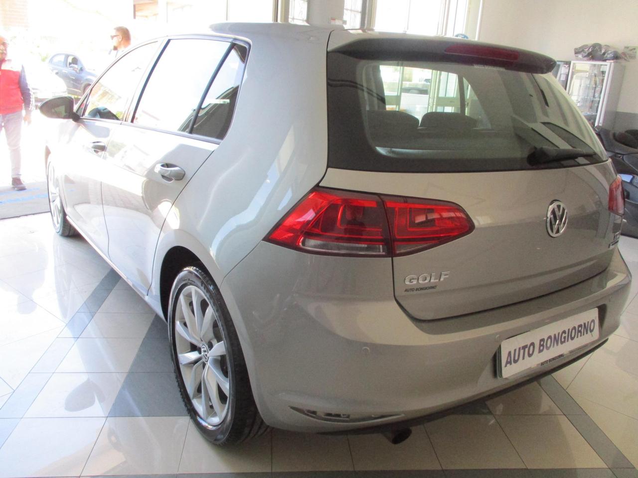Volkswagen Golf 5 Porte Golf 5p 1.6 tdi Highline 110cv