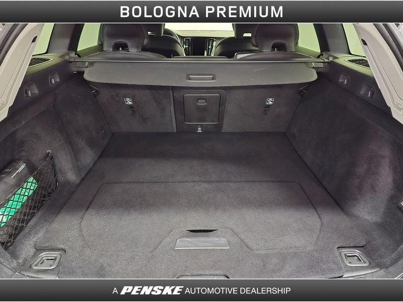 Volvo V60 V60 B4 (d) automatico Core