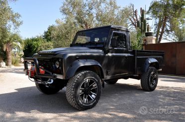 Land Rover Defender 110