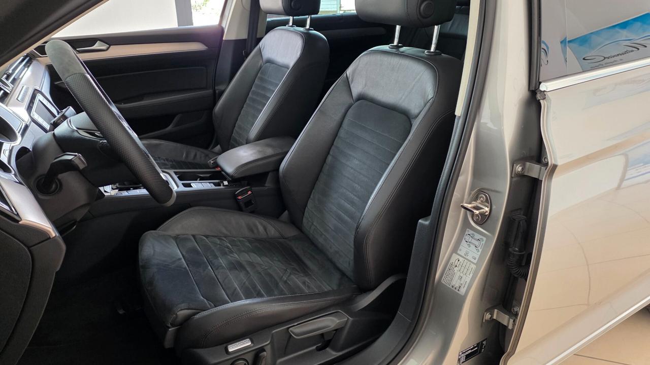 Volkswagen Passat Variant 2.0 TDI DSG Highline BlueMotion Technology