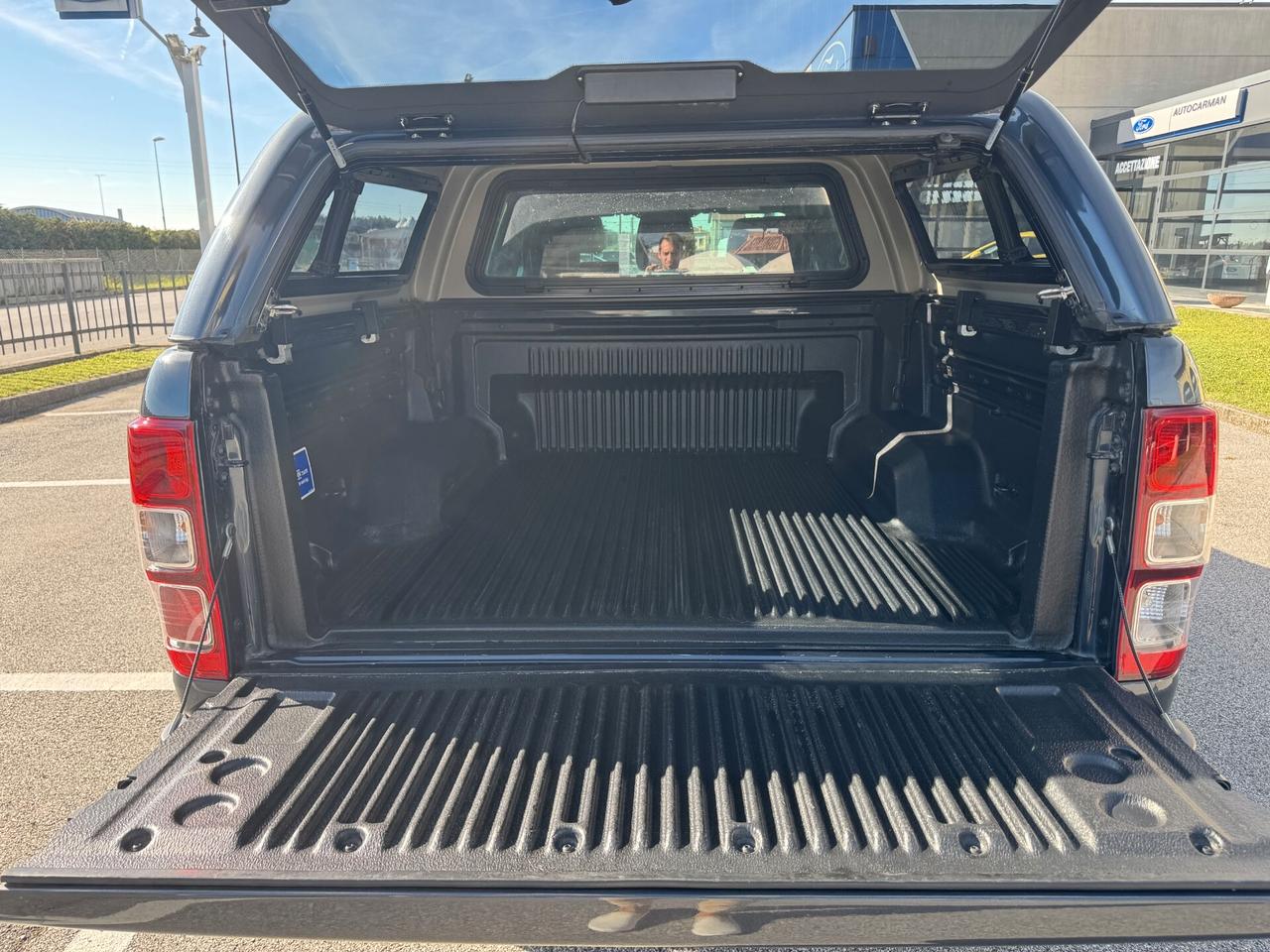 Ford Ranger Wildtrak 2.0 EcoBlue 170CV + Hard Top
