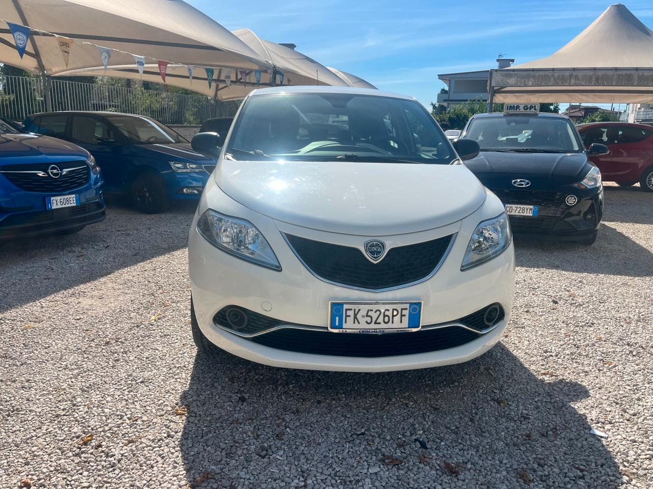 Lancia Ypsilon 1.2 69 CV 5 porte KM CERTIFICATI 2017