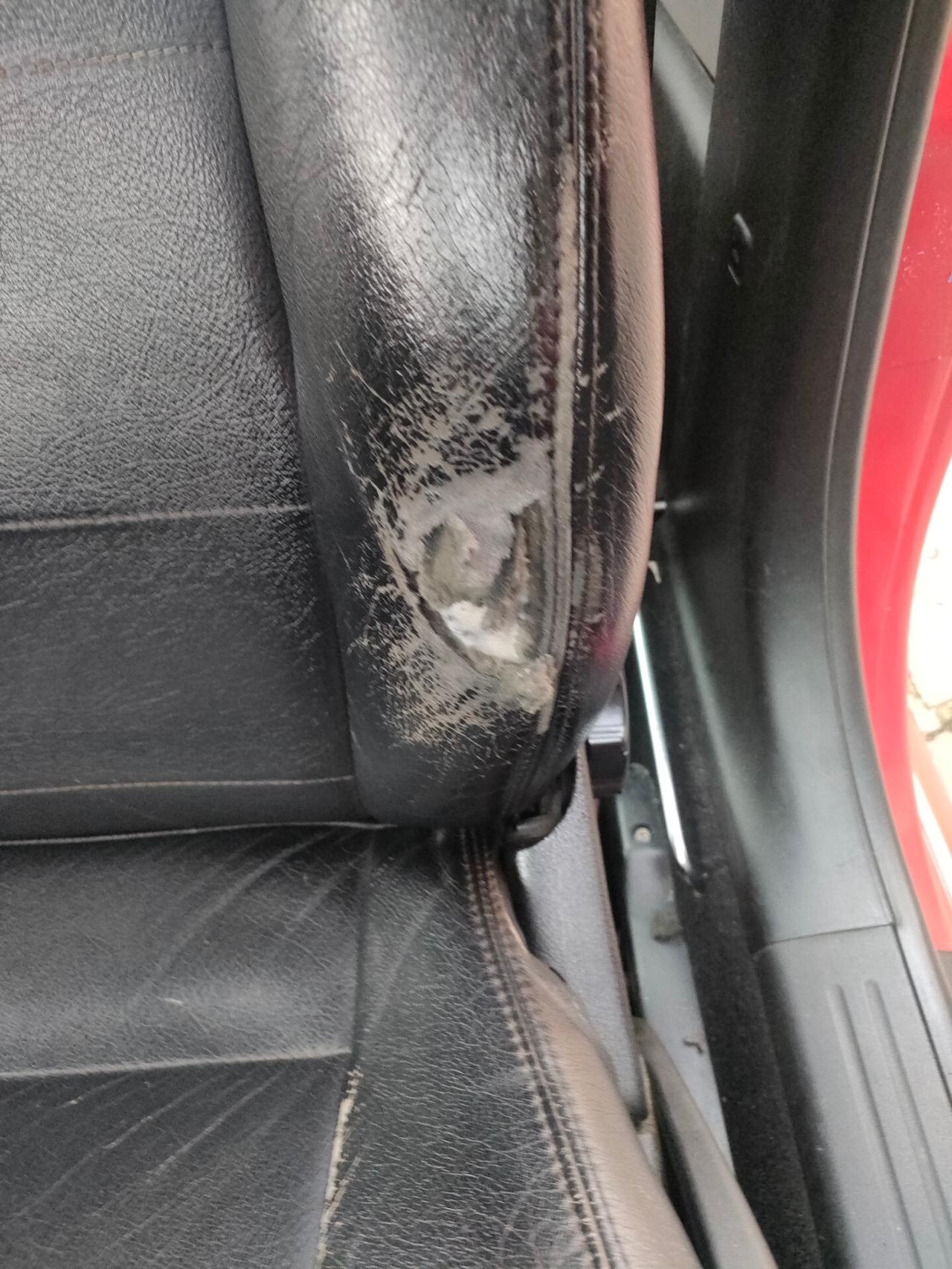 Volkswagen New Beetle 2.0 Gpl pelle e tettuccio