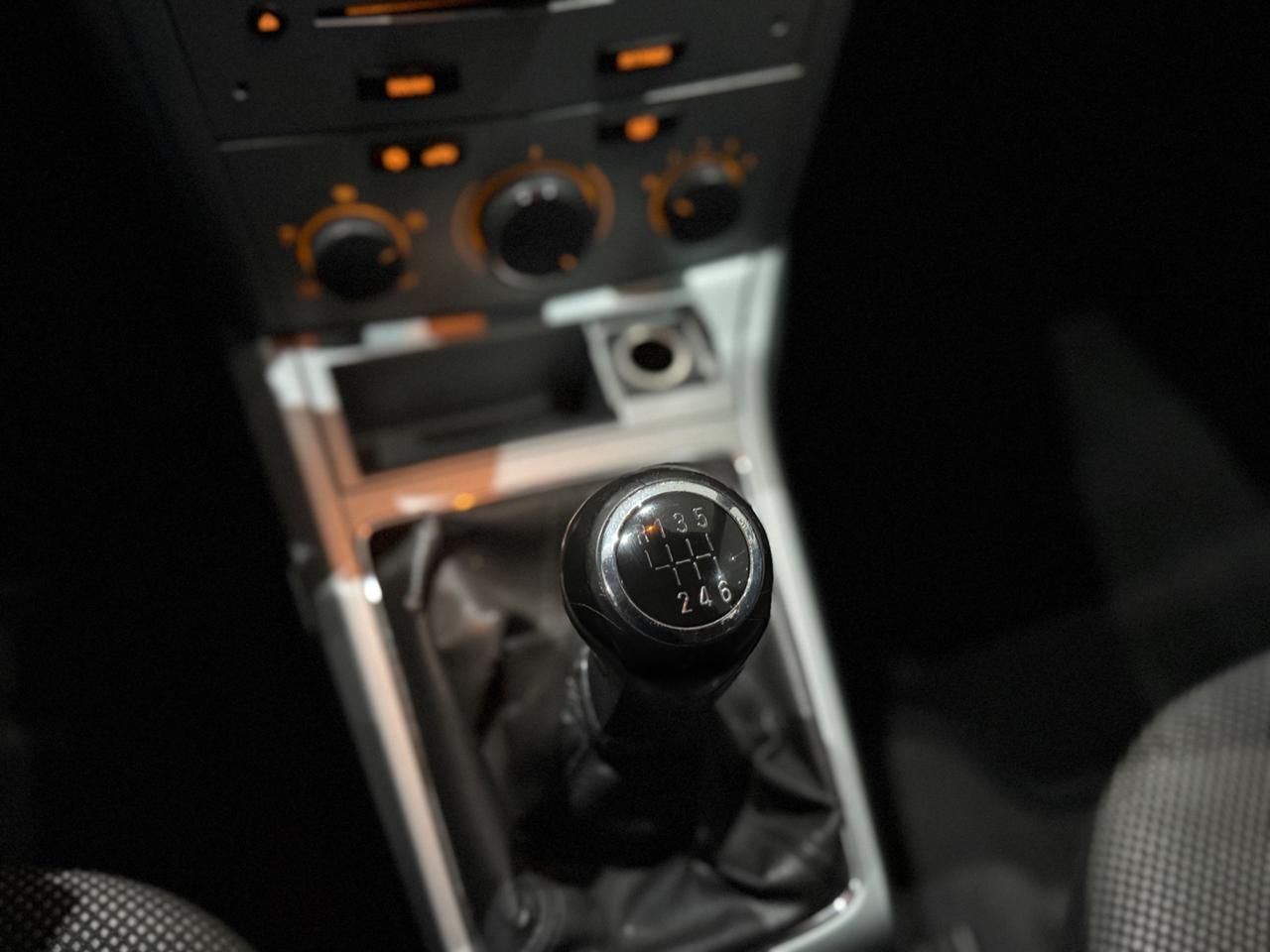 Opel Astra 1.7 CDTI 110CV/Kw81 Per Neopatentati