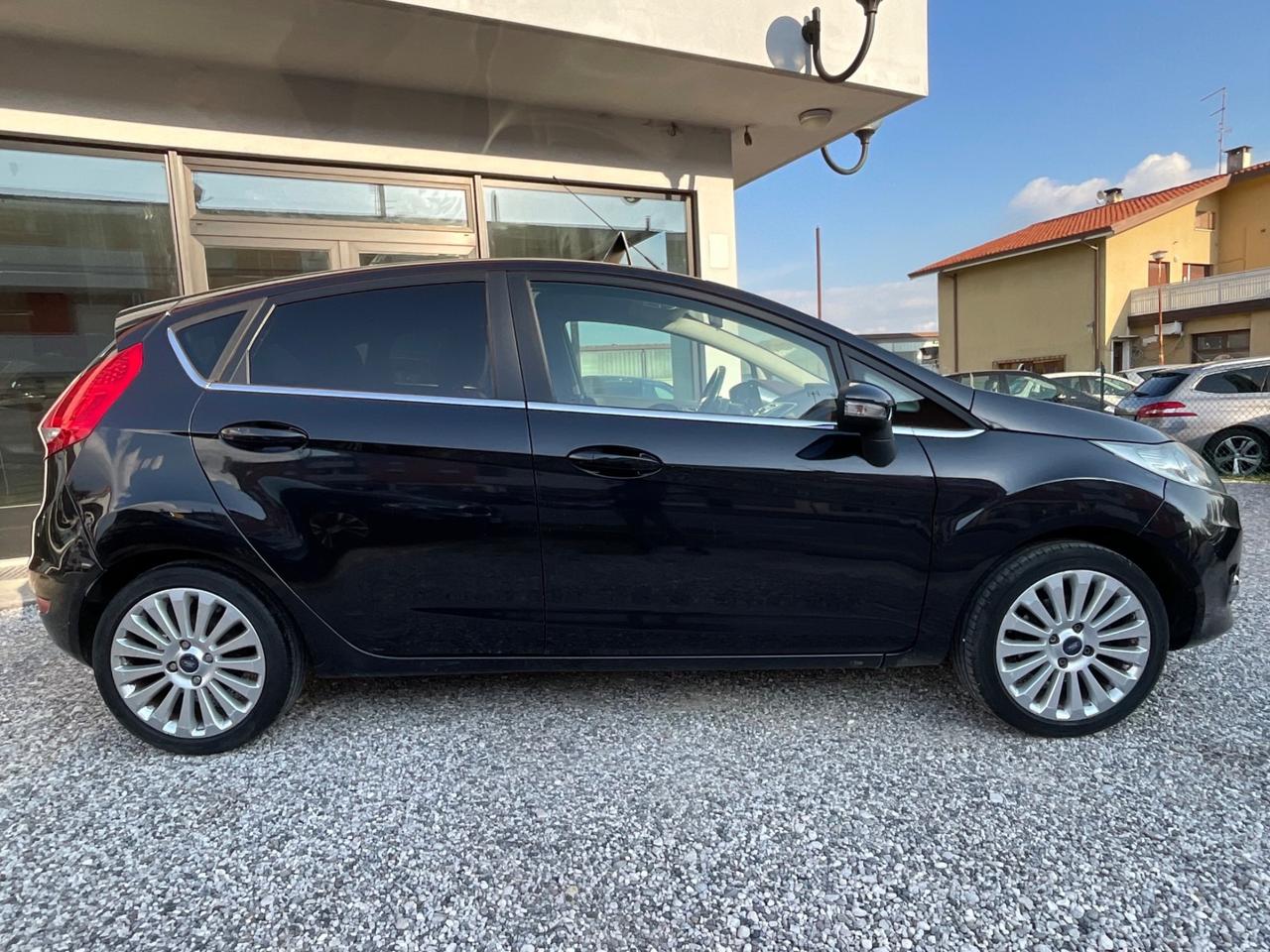 Ford Fiesta Fiesta+ 1.2 82CV 3 porte