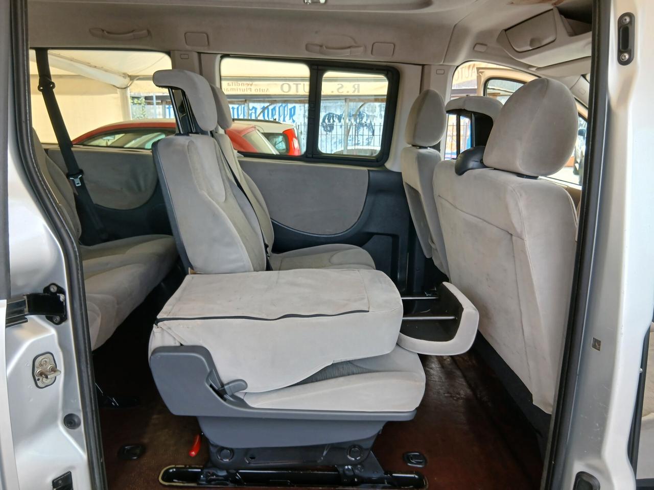Fiat Scudo 2.0 MJT PL Combi 9 posti 08