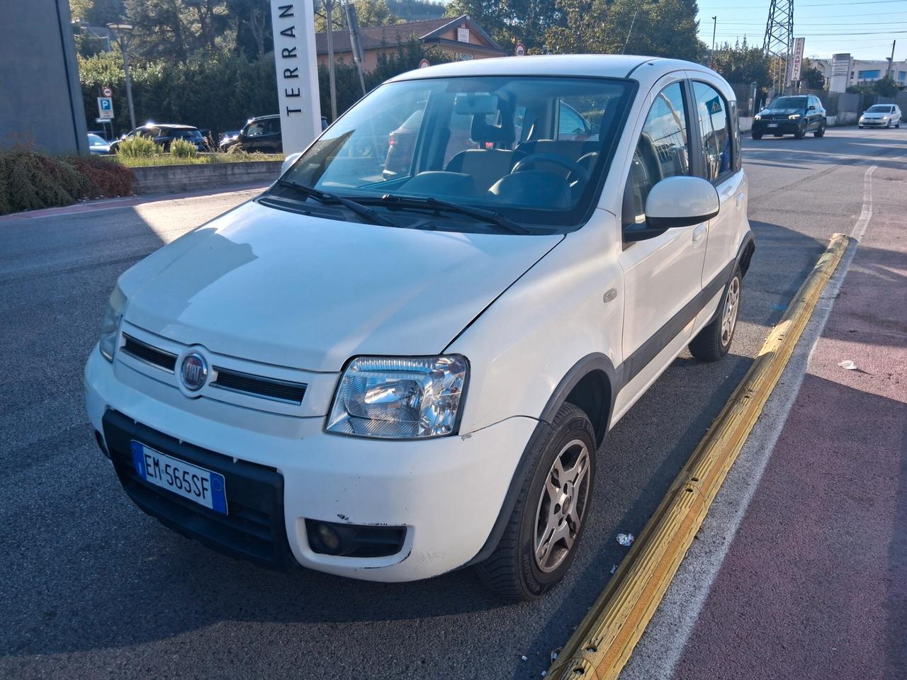 Fiat Panda 1.3 MJT 16V DPF 4x4 Climbing