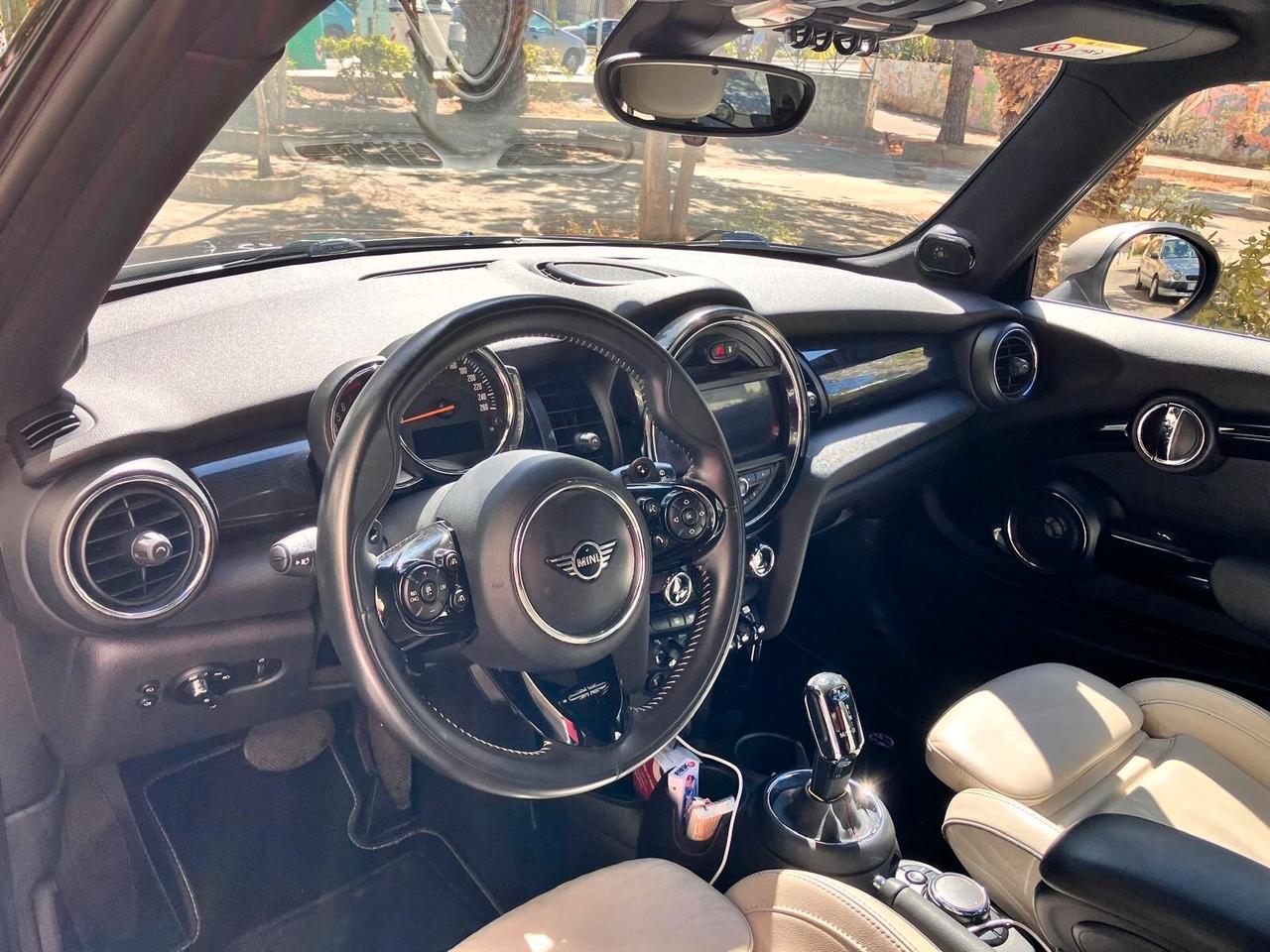 Mini 2.0 Cooper S 60years limited edition