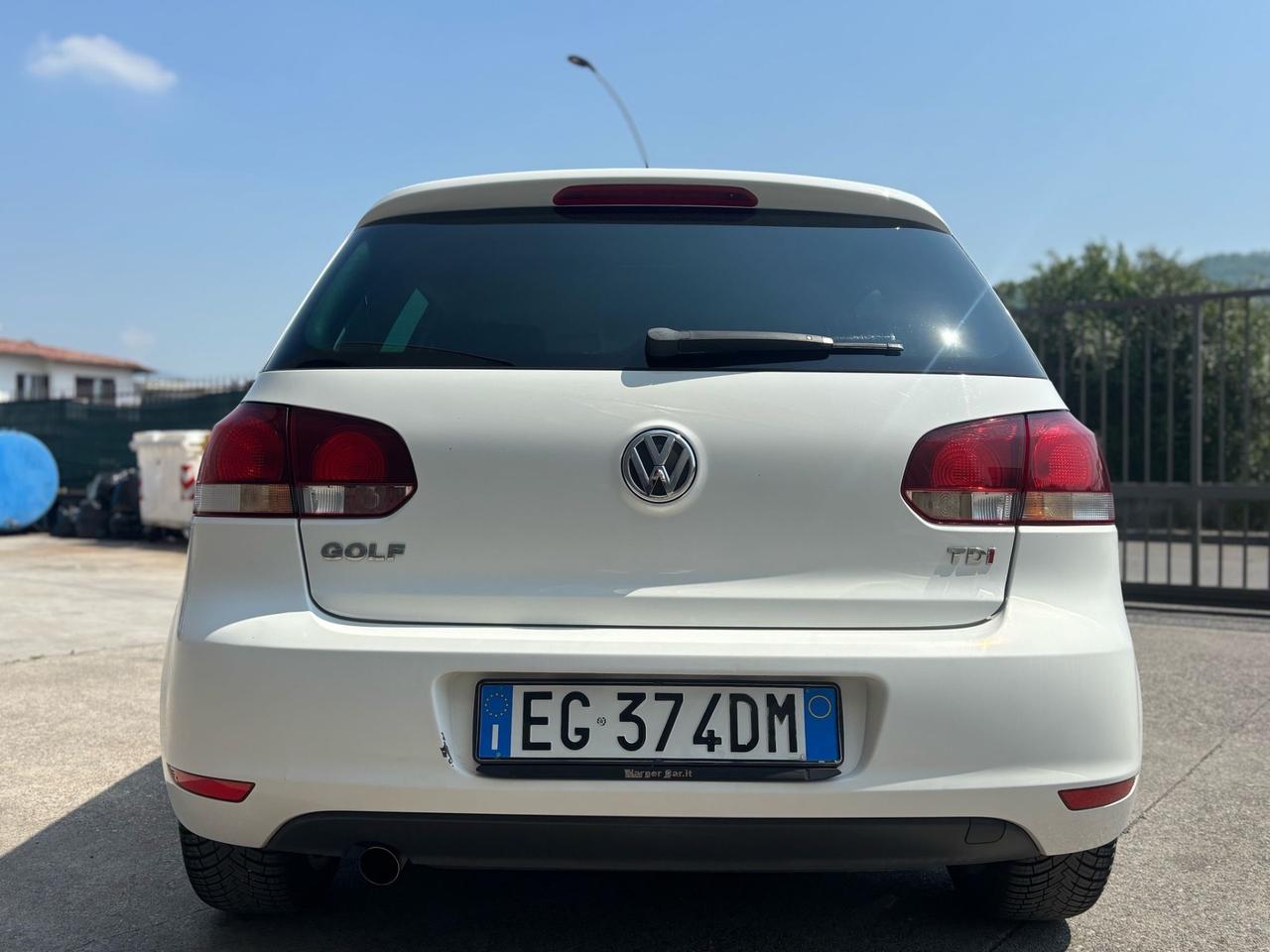 Volkswagen Golf 1.6 TDI DPF DSG 5p. Highline
