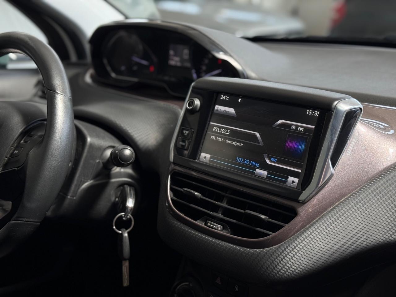 Peugeot 2008 1.4 HDi 68CV TETTO PANORAMICO