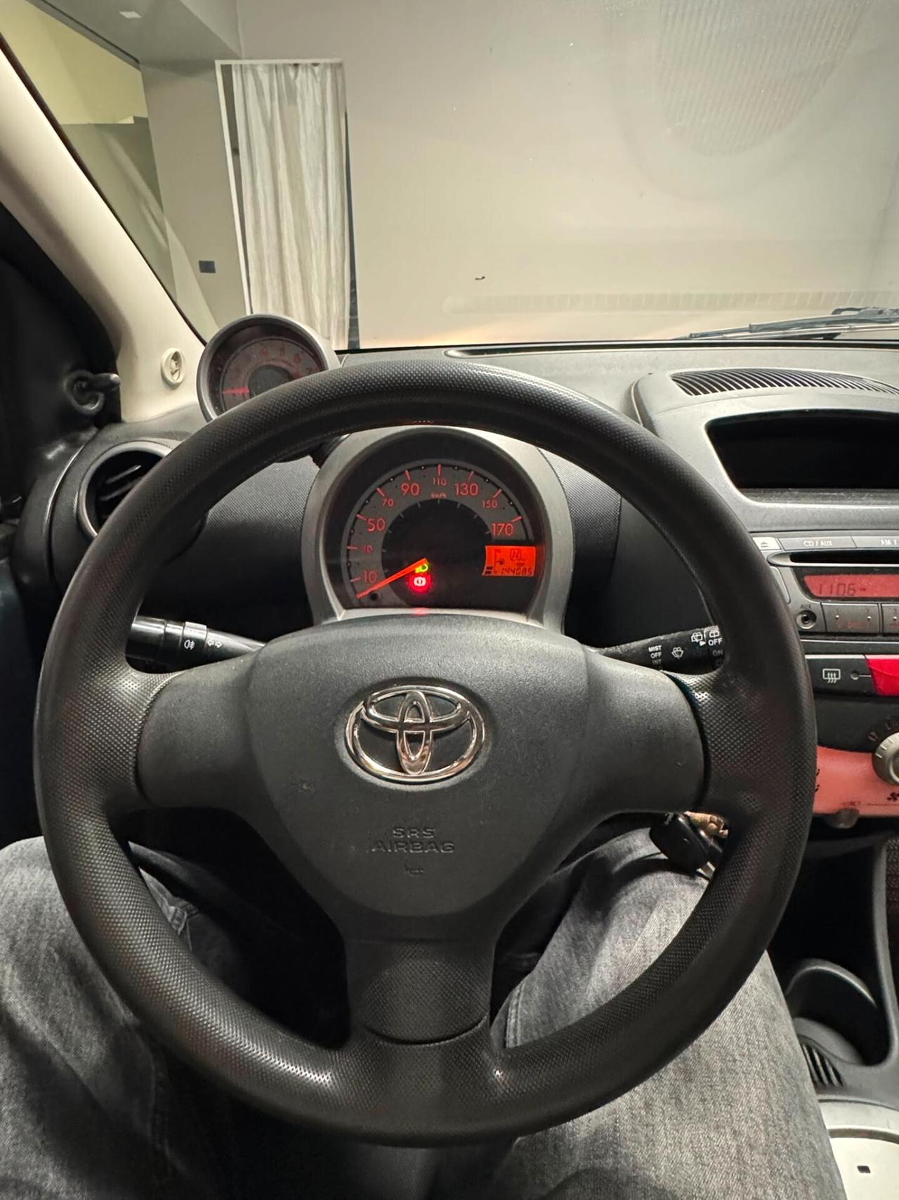 Toyota Aygo 1.0 12V VVT-i 5 porte Sol