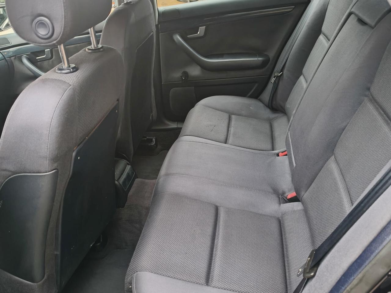 Audi A4 1.9 TDI/130 CV cat