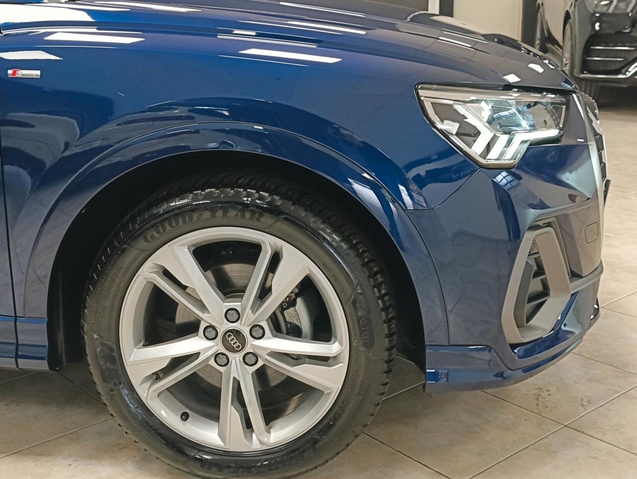 Audi Q3 35 TDI S tronic line edition